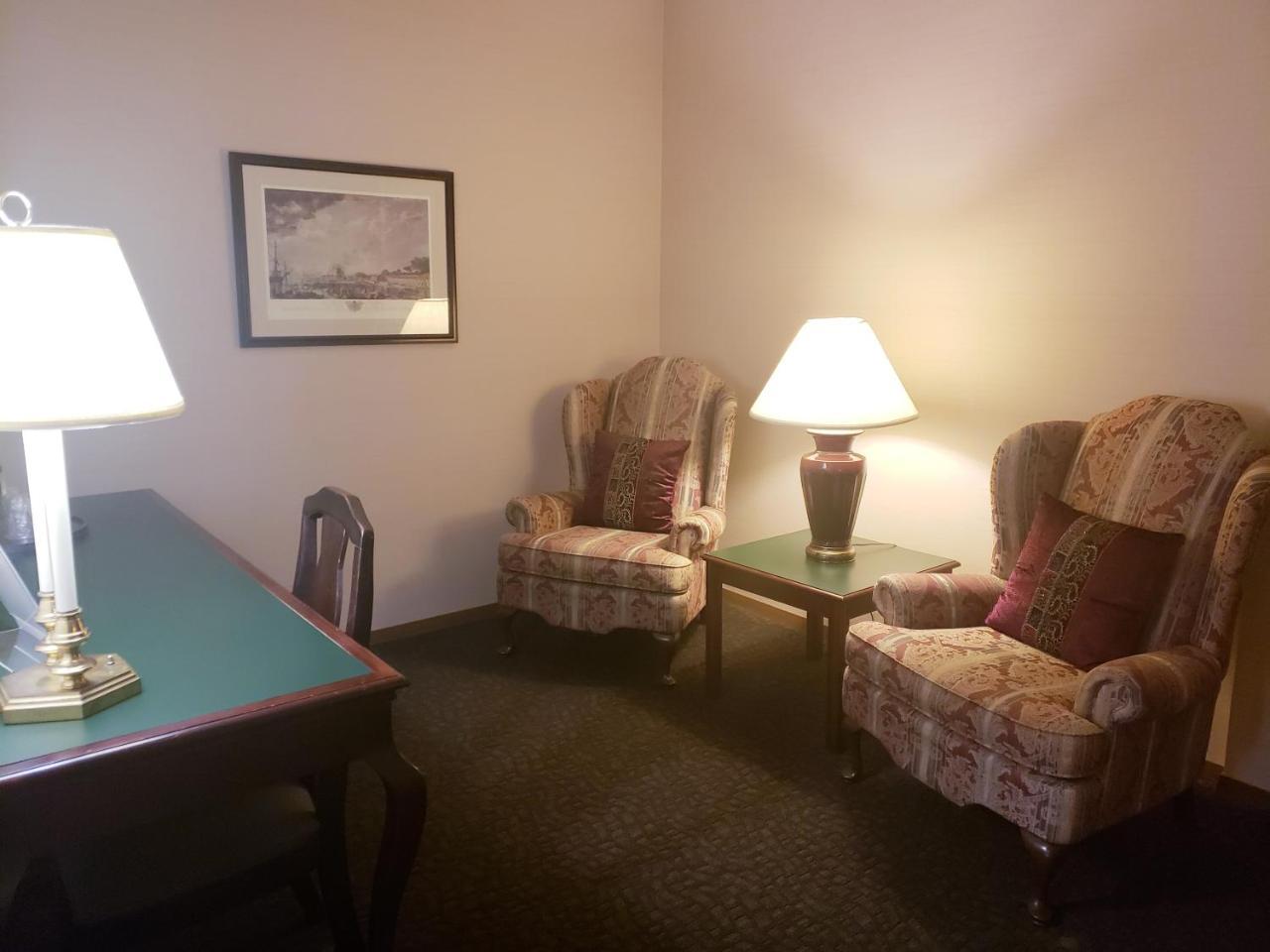 Totem Lake Hotel カークランド エクステリア 写真