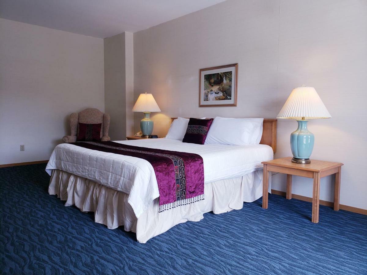 Totem Lake Hotel カークランド エクステリア 写真